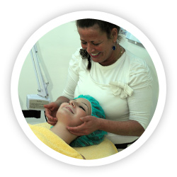 Kosmetikbehandlung in Ihrem Beija-Flor Kosmetikstudio Kosmetikbehandlung in Ihrem Beija-Flor Kosmetikstudio